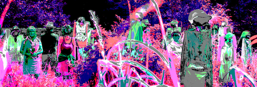 GardenfiguresSchwarzenborn6July2014
